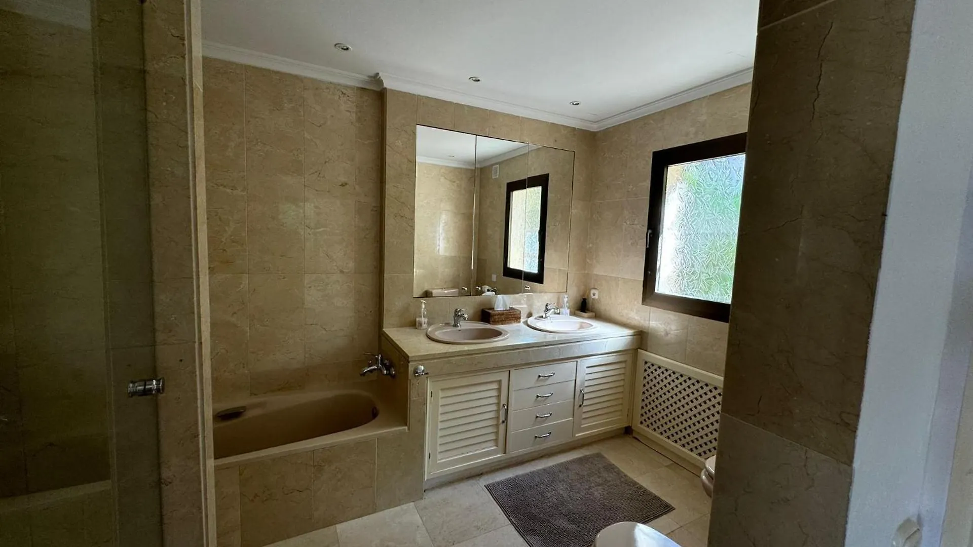 Grand Villa! With Golf & Sea View!! Marbella