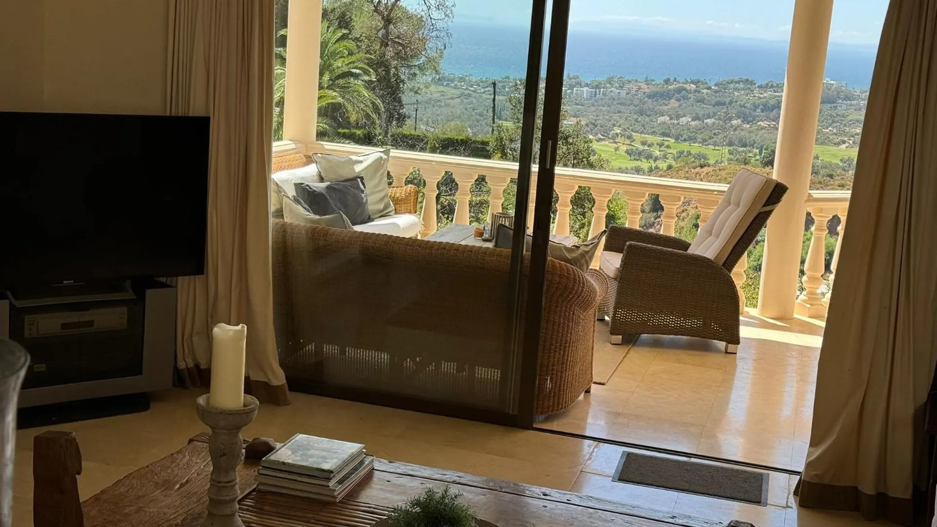 Vila Grand Villa! With Golf & Sea View!! Marbella