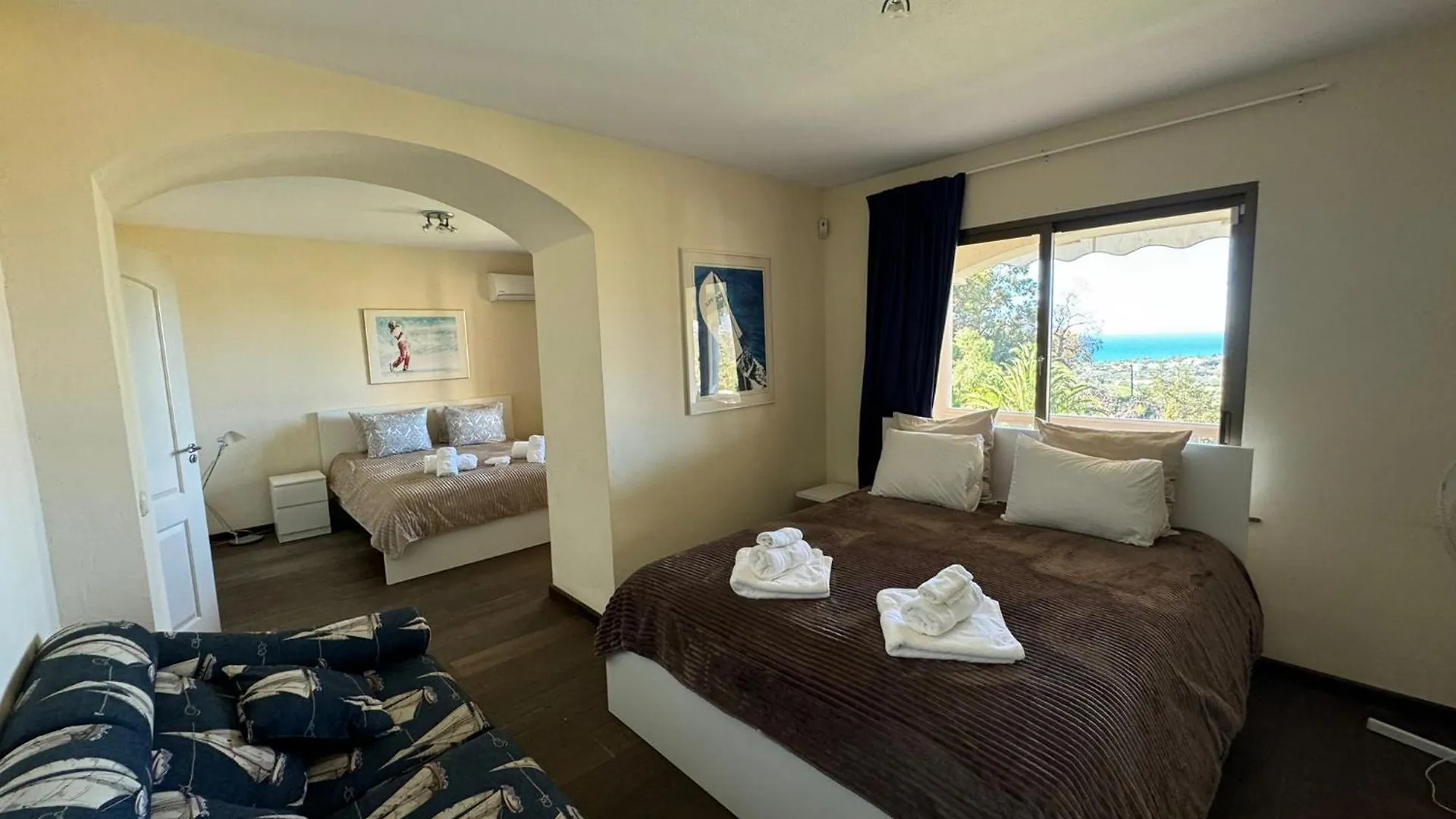 Grand Villa! With Golf & Sea View!! Marbella Vila