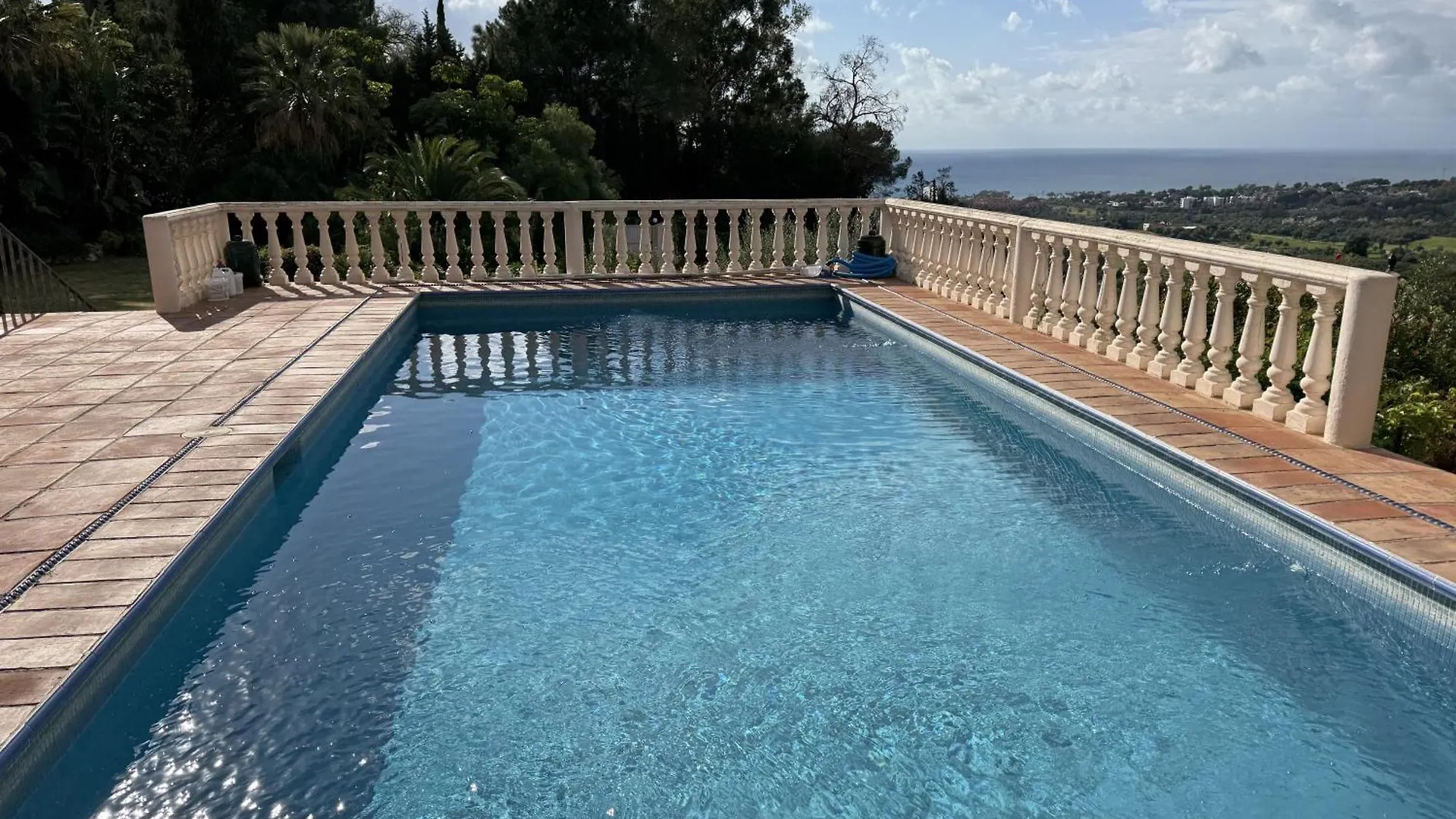 Grand Villa! With Golf & Sea View!! Marbella Vila
